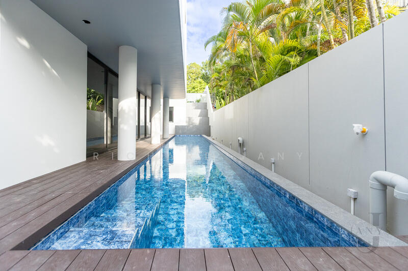 💎 Rare Freehold D10 Bungalow | 12,000 sqft | 5BR | 1km to Henry Park Primary Bungalow House For Sale at S$ 19,800,000 | PropertyGuru Singapore - Lap pool