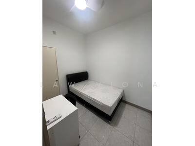 For Rent - Emerald Park