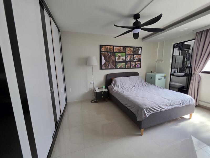 Lots of Wardrobe Storage Space