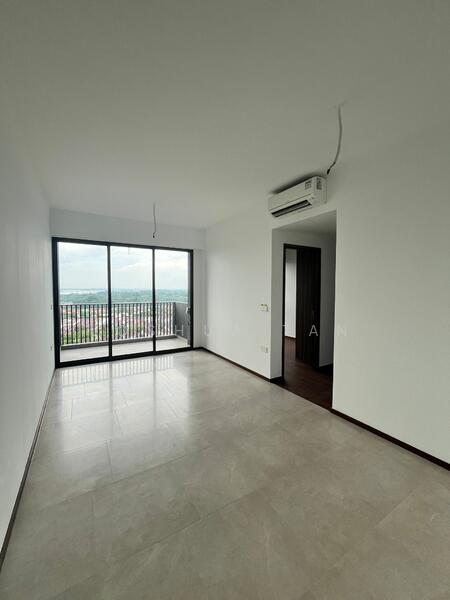 Lentor Modern, 5 Lentor Central, 3 Bedrooms, 990 sqft, Condominium For Sale, by Joshua Tan, 500010791 - Living Room - PropertyGuru.com.sg