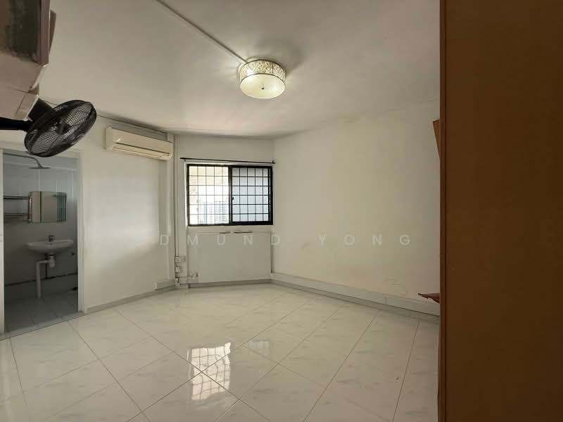 524 Jurong West Street 52, 524 Jurong West Street 52, 3 Bedrooms, 1,001 sqft, HDB Flat For Sale, by Edmund Yong, 500010897 - Interior - PropertyGuru.com.sg