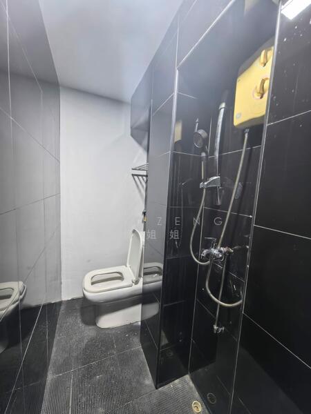 For Sale - 82 Commonwealth Close