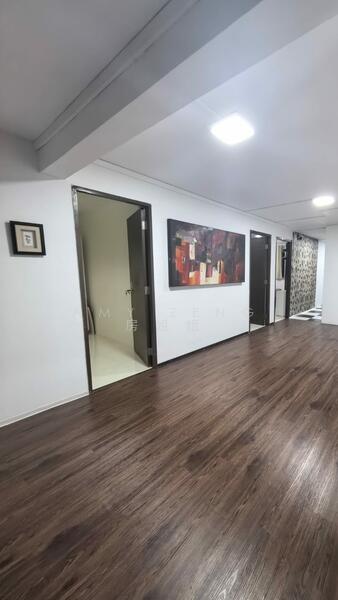 For Sale - 82 Commonwealth Close