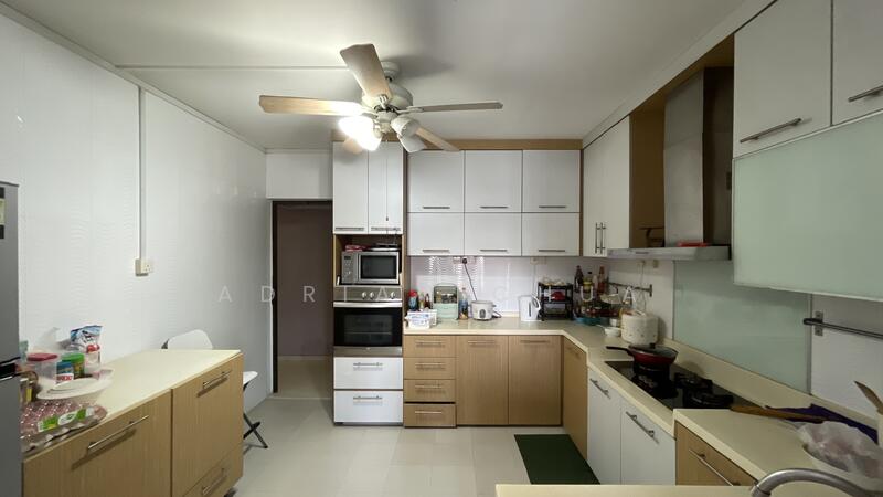 hdb 4 room flat for rent