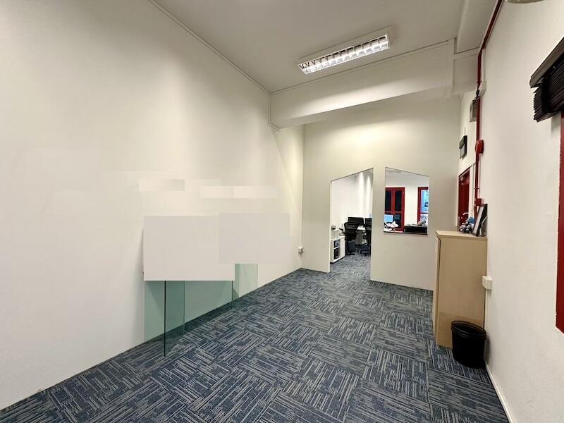 Telok Ayer Shop Houses, Telok Ayer Shop Houses (Default), Boat Quay / Raffles Place / Marina, 1,489 sqft, Office For Rent, by Wara A, 500011074 - Corridor - CommercialGuru.com.sg