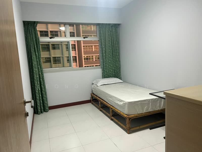 18B Holland Drive, 18B Holland Drive, Room Rental, 200 sqft, HDB Flat For Rent, by Leong Kok Ying, 500011107 - Bedroom - PropertyGuru.com.sg