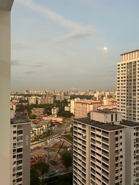 18B Holland Drive, 18B Holland Drive, Room Rental, 200 sqft, HDB Flat For Rent, by Leong Kok Ying, 500011107 - Exterior - PropertyGuru.com.sg