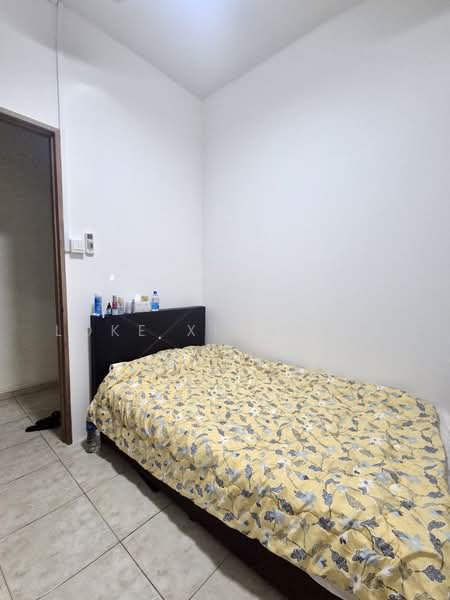 Hume Park II, 15B Hume Avenue, Room Rental, 80 sqft, Condominium For Rent, by Loke Xian Xun, 500011117 - Bedroom - PropertyGuru.com.sg