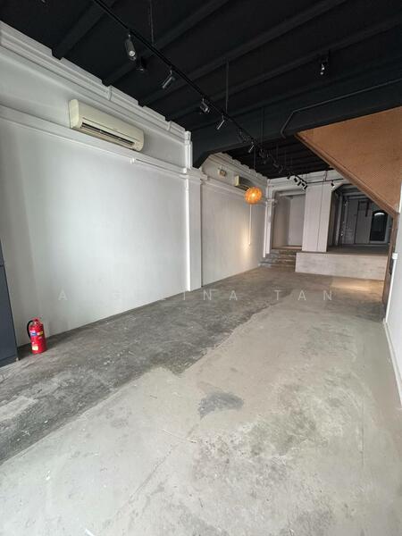 Ground Floor F&B Unit at Keong Saik Road, , 1,270 sqft, Food & Beverage For Rent, by Angelina Tan, 500011159 - Interior - CommercialGuru.com.sg