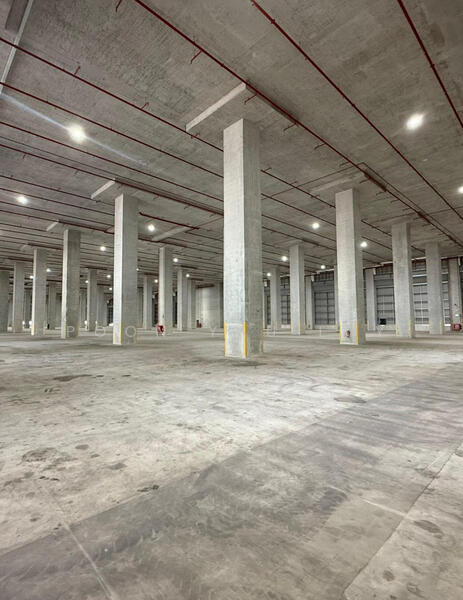Ramp up, ☑️☑️☑️ dedicated loading bays, High Ceilings, 15K / 22K / 33K / 46K / 70K / 88K / 92K / 100K / 144K, 93,000 sqft, Warehouse For Rent, by Poon Yau Loy, 500011229 - Interior - CommercialGuru.com.sg
