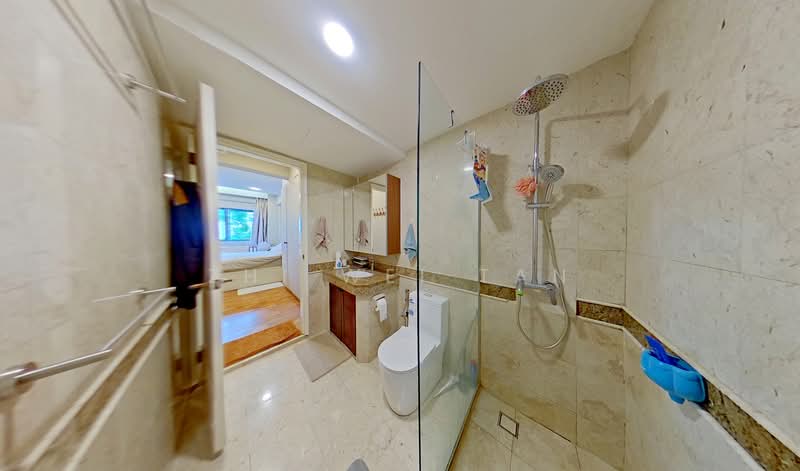 Stratford Court Condominium For Sale at S$ 1,449,999 | PropertyGuru Singapore - Bathroom
