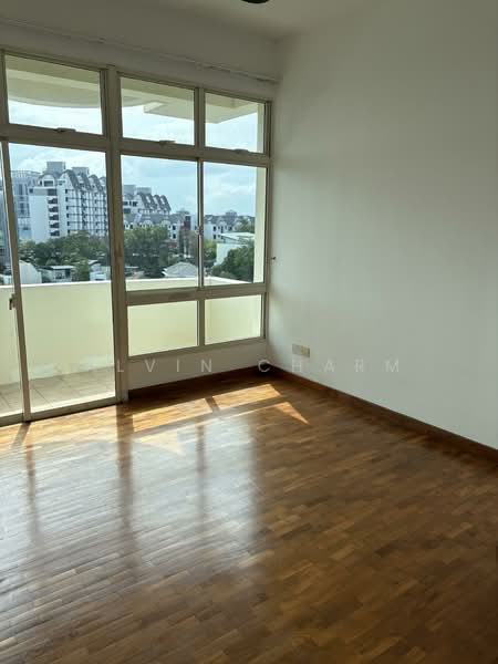 Parbury Hill Condominium Condominium For Sale at S$ 4,300,000 | PropertyGuru Singapore - Spacious Bedroom with Balcony