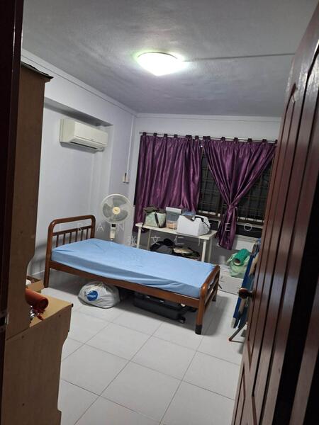 Blk 707 Bedroom