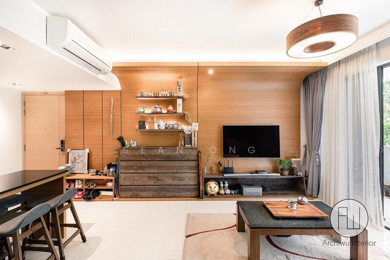 Living Room before move in