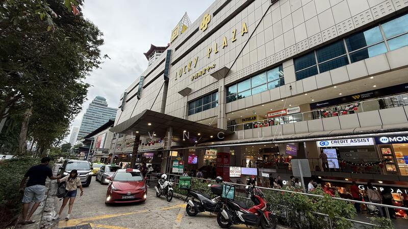 Lucky Plaza, 304 Orchard Road, 194 sqft, Mall Shop For Rent, by Alvin Chua, 500011328 - CommercialGuru.com.sg