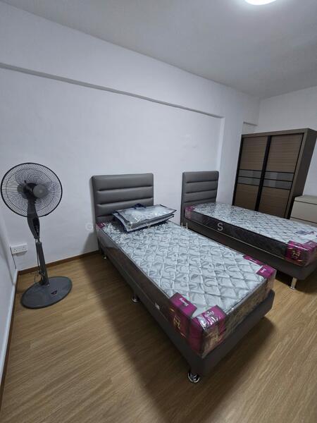 221A Jurong East Street 21, 221A Jurong East Street 21, Room Rental, 130 sqft, HDB Flat For Rent, by Gary H S Chua, 500011407 - Bedroom - PropertyGuru.com.sg