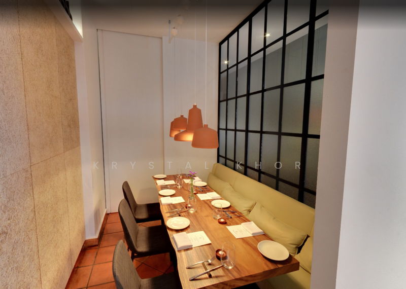 Fully-Fitted Modern Restaurant Ground Floor Space on Tras Street, Tras Street Tanjong Pagar Road Neil Road, 1,600 sqft, Food & Beverage For Rent, by Krystal Khor, 500011575 - Dining Room - CommercialGuru.com.sg