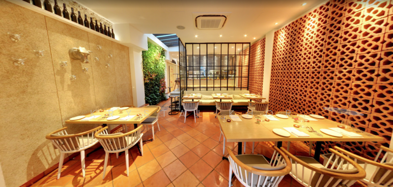 Fully-Fitted Modern Restaurant Ground Floor Space on Tras Street, Tras Street Tanjong Pagar Road Neil Road, 1,600 sqft, Food & Beverage For Rent, by Krystal Khor, 500011575 - Dining Room - CommercialGuru.com.sg