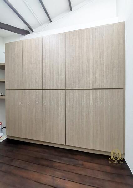 A Petite All-White Shophouse with High Pitched Ceiling, Tras Street Craig Road Tanjong Pagar Road, 722 sqft, Shop / Shophouse For Rent, by Krystal Khor, 500011587 - Interior - CommercialGuru.com.sg