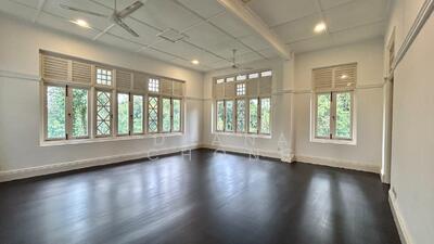 For Rent - Grand Black & White Colonial House on Mount Pleasant Road