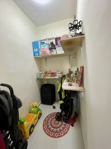 124 Bedok North Road, 124 Bedok North Road, 2 Bedrooms, 731 sqft, HDB Flat For Sale, by Ashcvin Mani, 500011793 - Store Room - PropertyGuru.com.sg