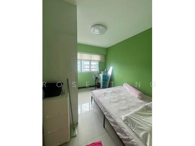 For Rent - 162B Rivervale Crescent