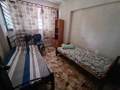 For Rent - 406 Fajar Road