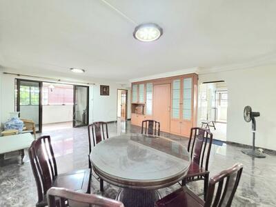 For Sale - 555 Woodlands Drive 53