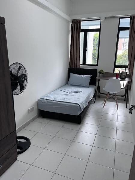 Fernwood Towers, 24 Fernwood Terrace, East Coast / Marine Parade, Room Rental, 80 sqft, Condominium For Rent, by Evan Tan, 500012341 - Bedroom - PropertyGuru.com.sg
