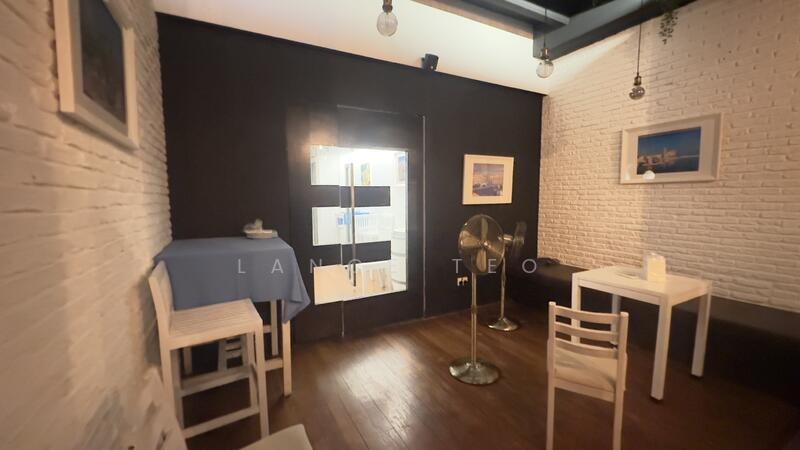 Shophouse Space for Rent at Boat Quay, Boat Quay, 1,000 sqft, Shop / Shophouse For Rent, by Lance Teo, 500012362 - Interior - CommercialGuru.com.sg