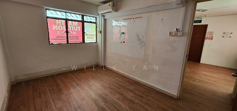 3rd bedroom with aircon