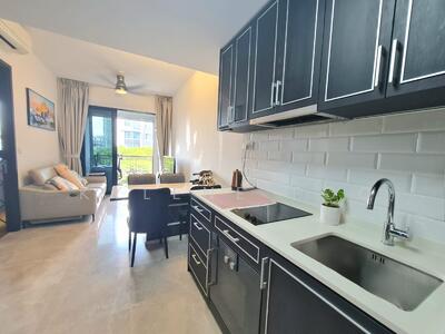 For Rent - Mayfair Modern