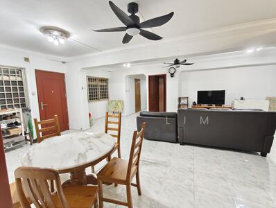 For Sale - 739 Jurong West Street 73