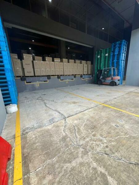 Pandan Avenue, , 4,000 sqft, Warehouse For Rent, by DANNY CHAN, 500012650 - Exterior - CommercialGuru.com.sg