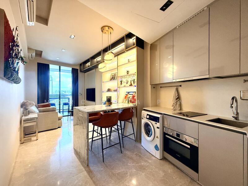 2 BR - kitchen/dining