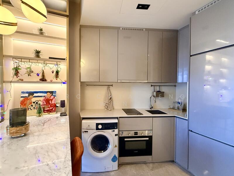 2 BR - kitchen