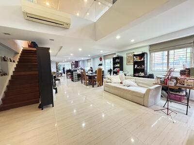 For Sale - Cheap, Near Mrt, 3sty Corner Terrace at Inter Terrace Price, Gd Layout