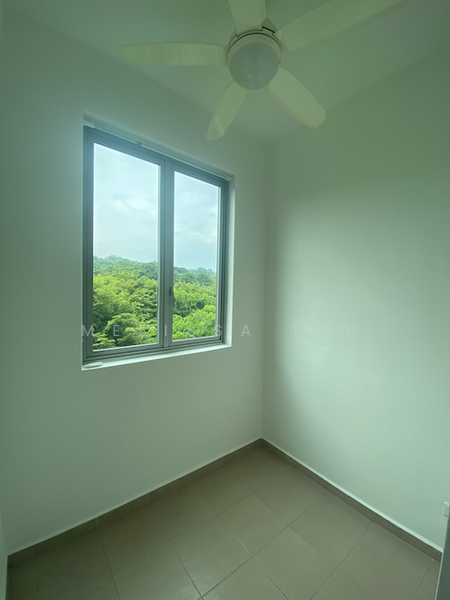 Utility with full windows