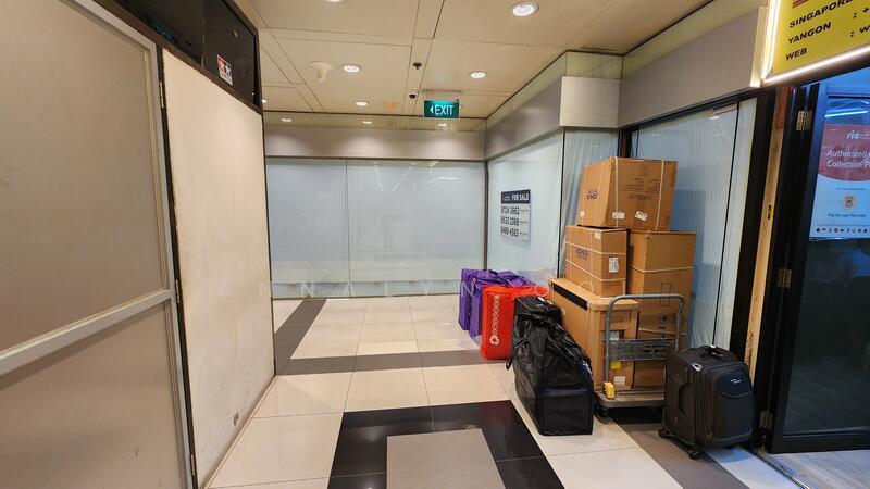 Peninsula Plaza, 111 North Bridge Road, 2,454 sqft, Other Retail For Sale, by Annalyn Ooi, 500012895 - Corridor - CommercialGuru.com.sg