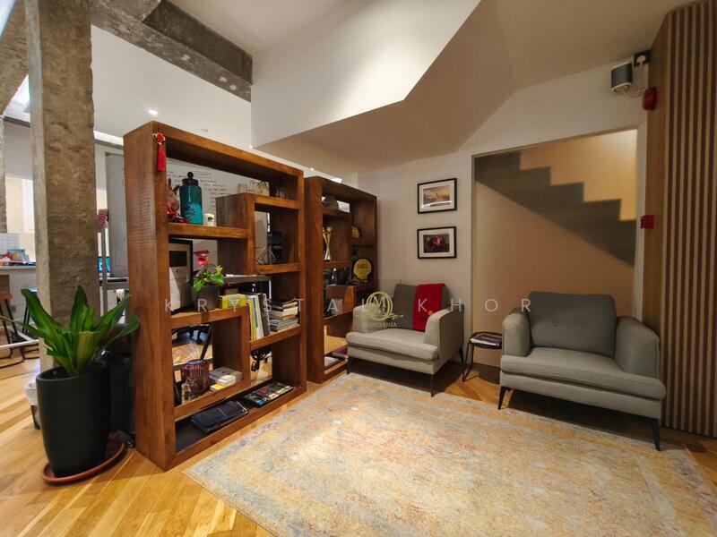 Large Rustic Luxe Double Unit Shophouse w Attic in Tg Pagar, Tanjong Pagar Road Tras Street Craig Road, 3,181 sqft, Shop / Shophouse For Rent, by Krystal Khor, 500012926 - Living Room - CommercialGuru.com.sg