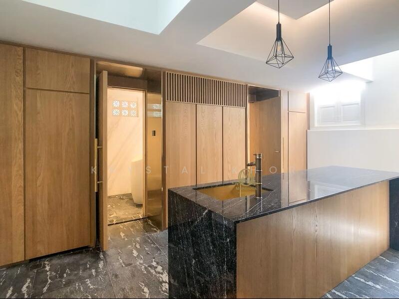 Large Rustic Luxe Double Unit Shophouse w Attic in Tg Pagar, Tanjong Pagar Road Tras Street Craig Road, 3,182 sqft, Office For Rent, by Krystal Khor, 500012965 - Kitchen - CommercialGuru.com.sg