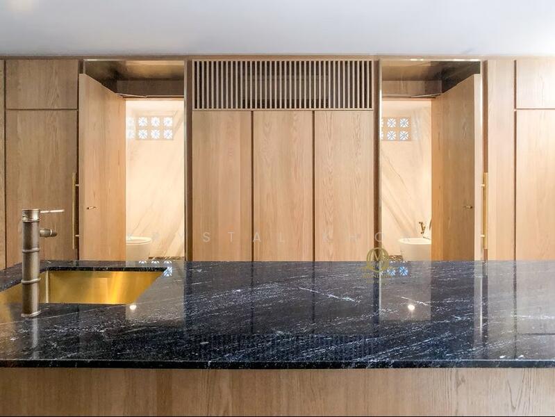 Large Rustic Luxe Double Unit Shophouse w Attic in Tg Pagar, Tanjong Pagar Road Tras Street Craig Road, 3,183 sqft, Shop / Shophouse For Rent, by Krystal Khor, 500012970 - Kitchen - CommercialGuru.com.sg