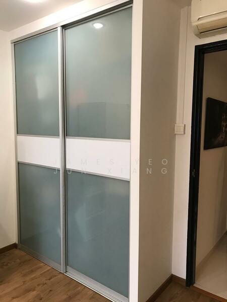 Serangoon North Avenue 4 HDB Flat For Sale at S$ 620,000 | PropertyGuru Singapore - Corridor