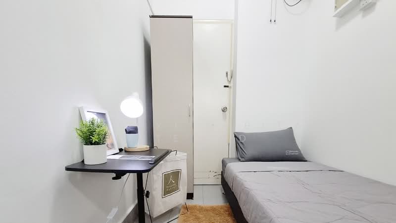 Riverwalk Apartments, 20 Upper Circular Road, Room Rental, 100 sqft, Apartment For Rent, by Bespoke Habitat Pte Ltd, 500013056 - 08-04 ECON7F - PropertyGuru.com.sg