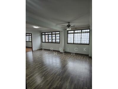 For Sale - 739 Jurong West Street 73