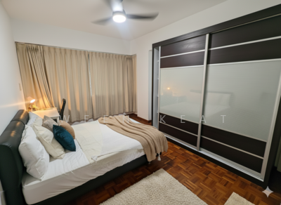 For Rent - West Bay Condo