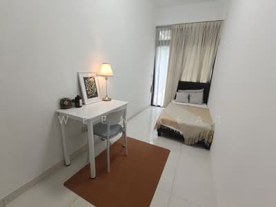 For Rent - West Bay Condo