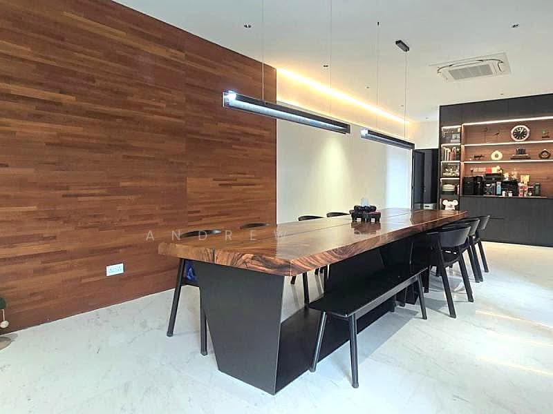 ⭐️TOP 2022⭐️LAST OFFER $7.XXM⭐️1KM TAO NAN⭐️一屋难求⭐️, RARE STREET / 6 ROOMS / WIDE ROAD / STROLL TO MALL, East Coast / Marine Parade, 6 Bedrooms, 3,018 sqft, Semi-Detached House For Sale, by Andrew Goh, 500013235 - Dining Room - PropertyGuru.com.sg