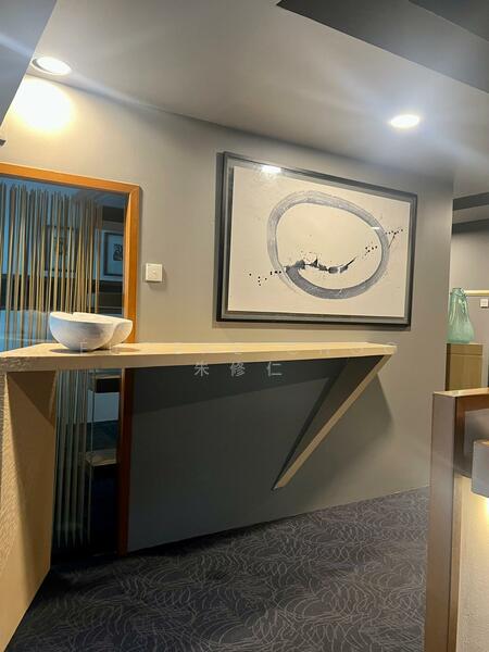 Heng Loong Building, 61 Bukit Batok Crescent, 160 sqft, Light Industrial (B1) For Rent, by Eugene Choo 朱修仁, 500013266 - Corridor - CommercialGuru.com.sg