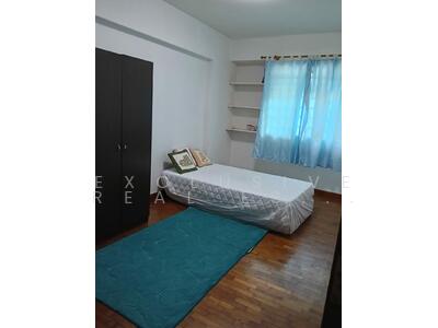 For Rent - 642B Punggol Drive